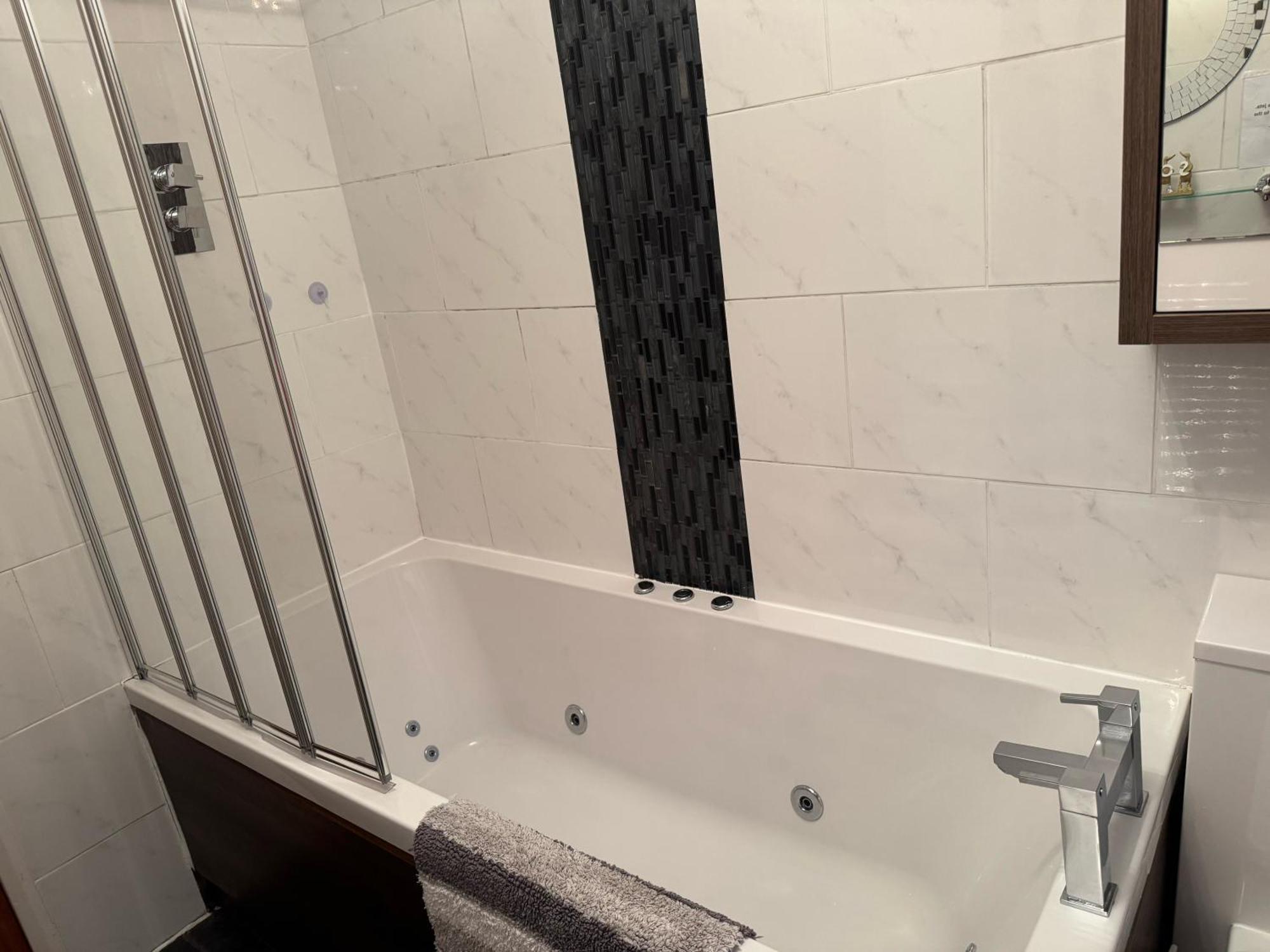 3Bedroom 1Bathroom 1 Shower Room In Quiet Area Inverness Exterior photo